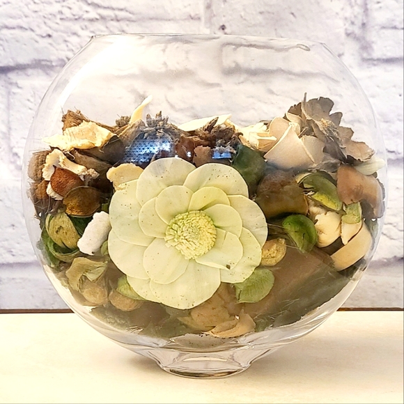 Glass Vase with Floral Filler - Picture 3 of 6